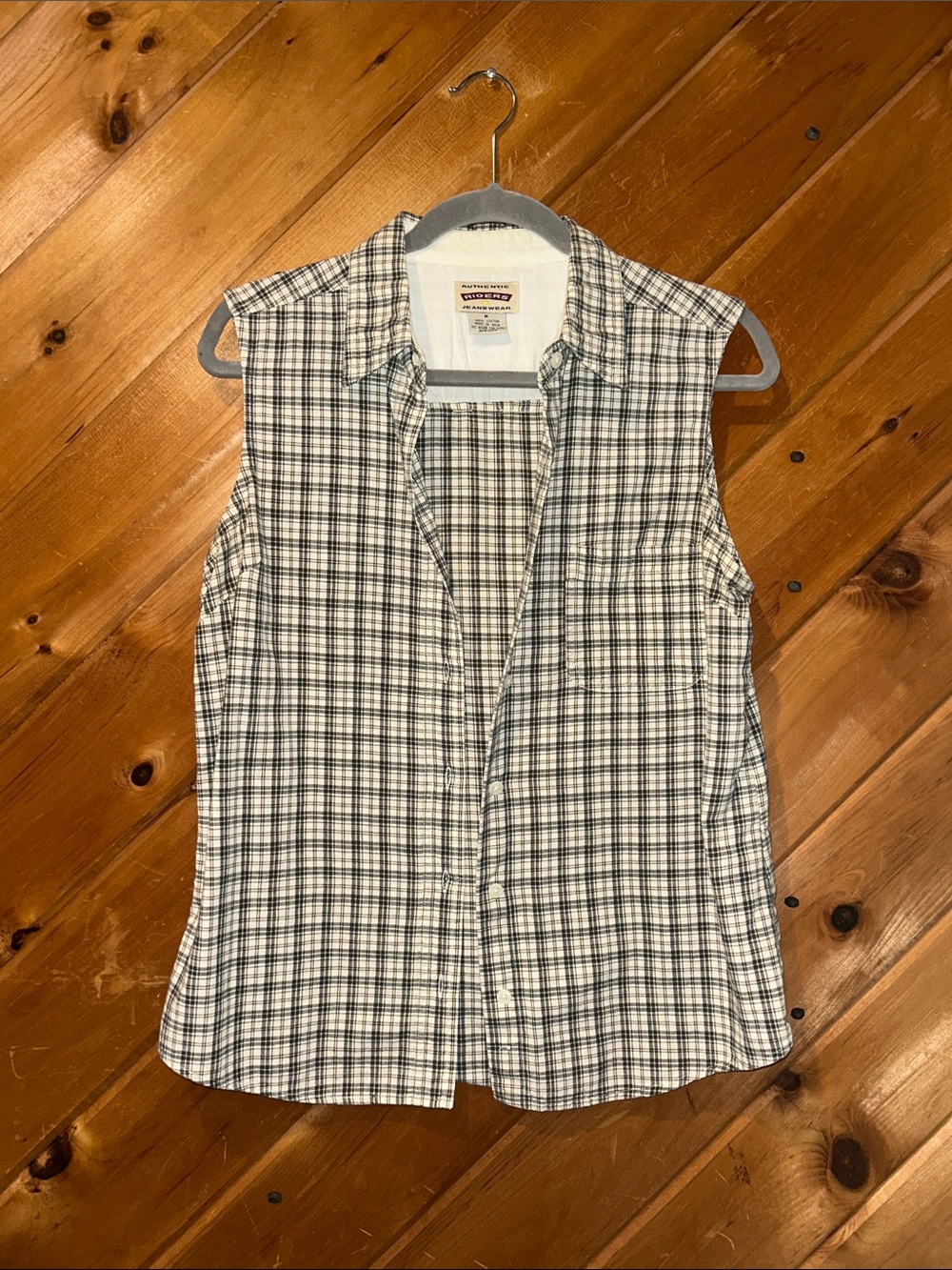 Vintage Y2K Riders by Lee sleeveless button-down shirt vest in cream/blue/brown